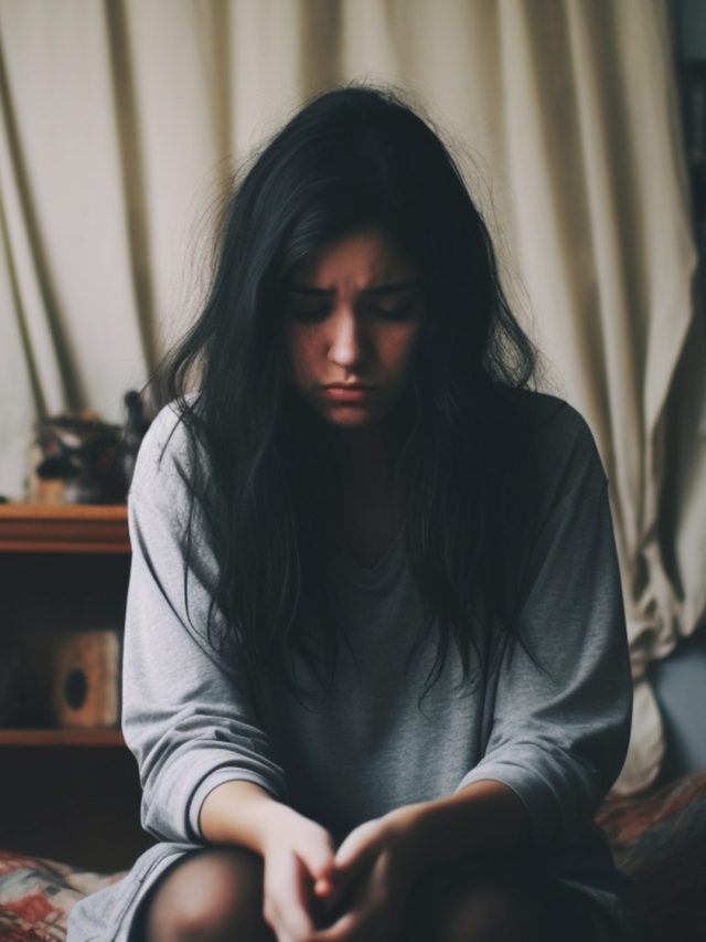 Teenage girls' depression rate higher than boys due to 'Social Media': Study 