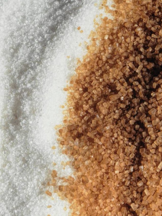 চিনি VS ব্রাউন সুগার কোনটা খাওয়া উপকারি