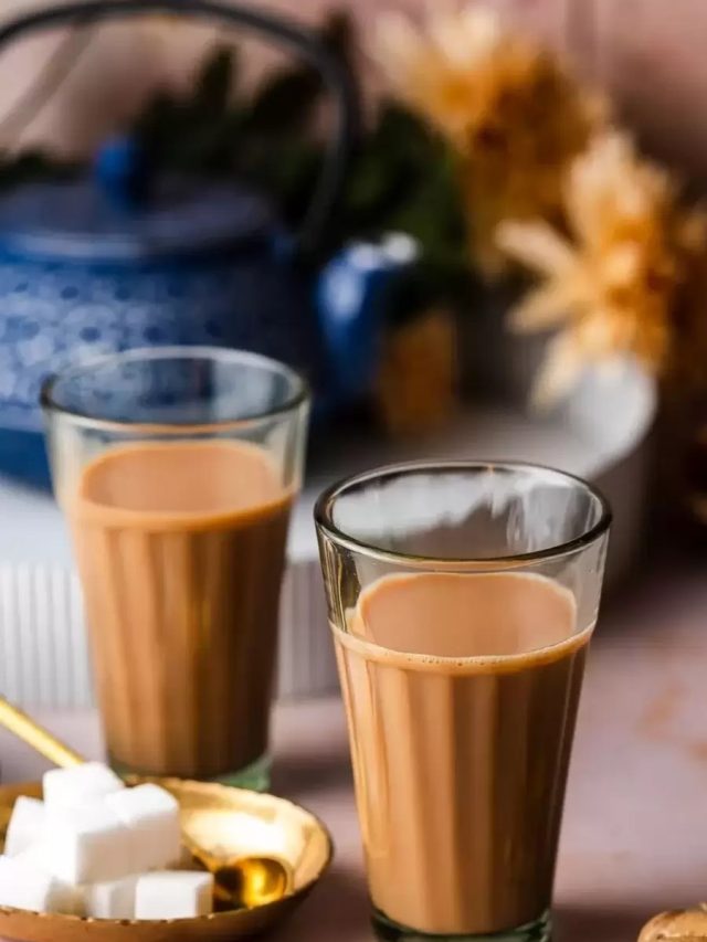 দিনে তিন কাপ চা খেলেই কমবে বয়স গবেষণায় মিলল তথ্য