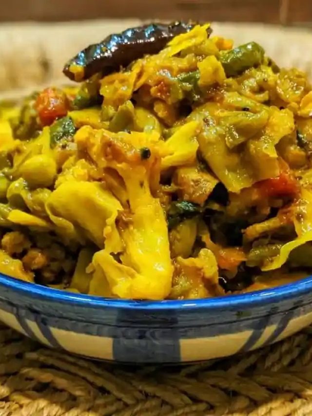 সরস্বতী পুজোর খিচুড়ির সঙ্গে লাবড়া, এটাই বানানোর ঠিক রেসিপি