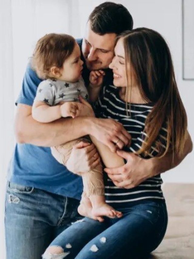 মা-বাবা হওয়ার সঠিক বয়স কোনটা? জানুন