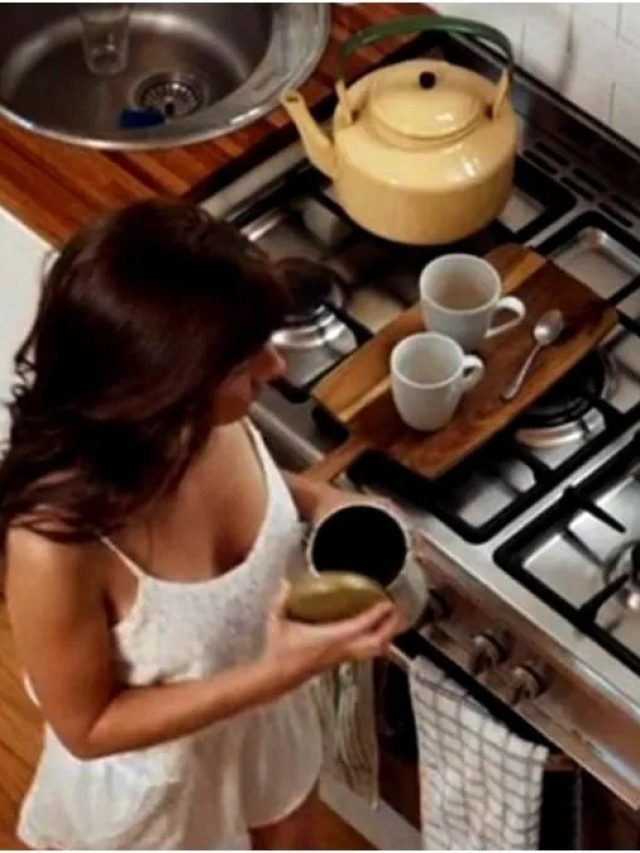 ঘরে বিনা কারণে অশান্তি, এই ভুল আপনিও করেন না তো!