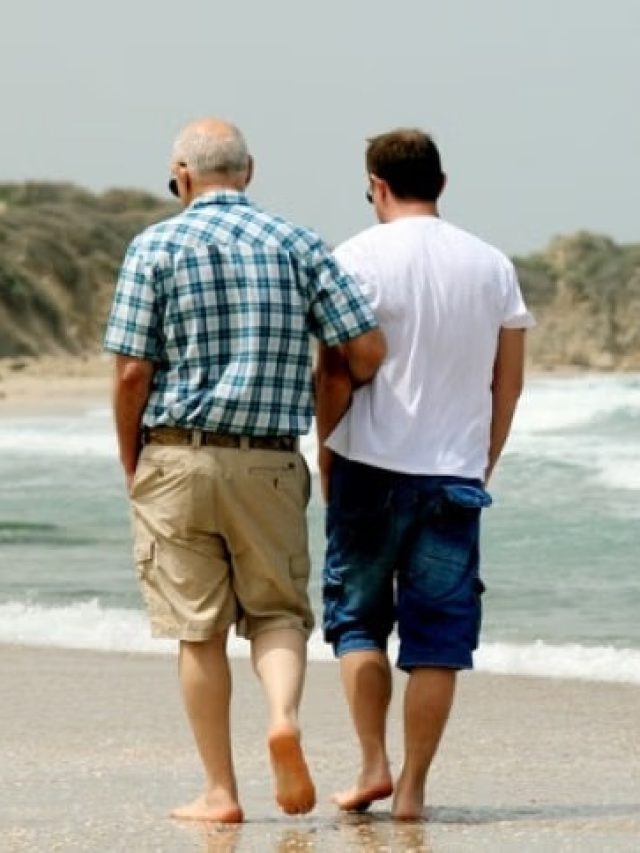 বাবা-ছেলের মধ্যে সময়ের সঙ্গে বাড়ছে দূরত্ব,  পথ দেখালেন সদগুরু