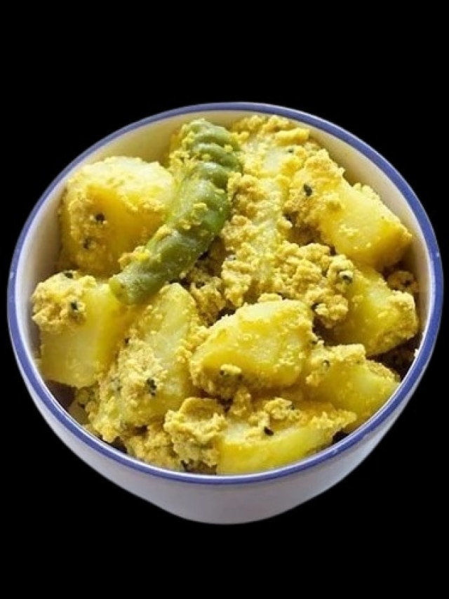 বীরভূম স্টাইলে আলু-পোস্ত, এক থালা ভাত আপসে উঠবে