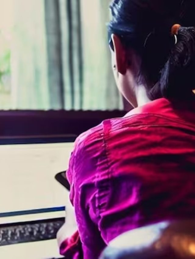 साइबर फ्रॉड का शिकार हुई दिल्ली की युवती, चंद मिनट की बातचीत और लगा चूना