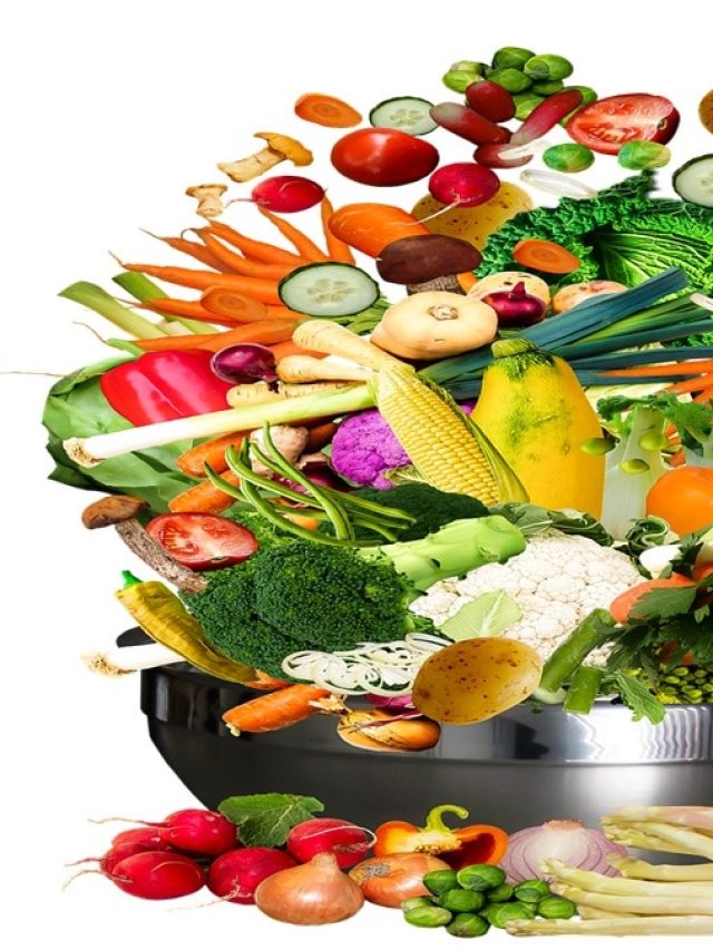 ফ্রিজে রাখলেই সবজি পচে যাচ্ছে? এভাবে রাখলে তাজা থাকবে