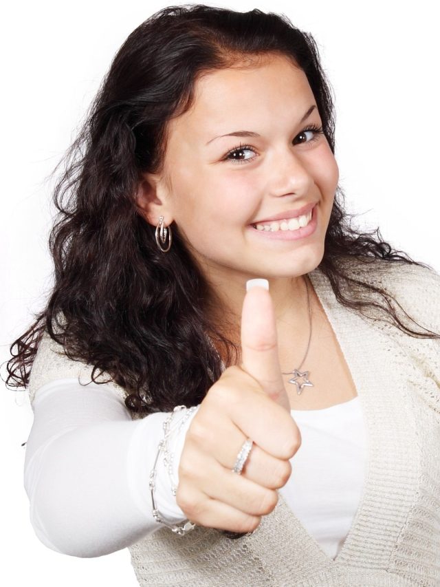 ঘরে রেখে দেখুন এই ৩ মূর্তি, অভাব-অনটন ভুলে যাবেন