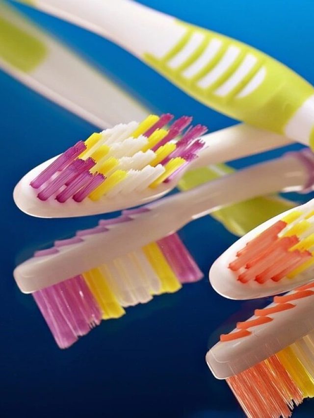 পুরনো ব্রাশ না ফেলে কাজে লাগান এভাবে! হ্যাকশ জেনে নিন