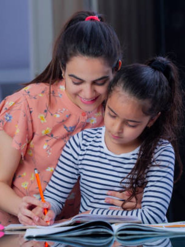 পড়াশোনায় তুখোড় হবে সন্তান, সরস্বতী পুজোয় করুন এই কাজগুলো