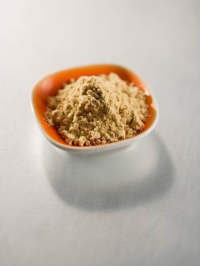 রাতে গরম দুধে মেশান এই পাউডার, তারপর 'পারফর্ম্যান্স' দেখুন