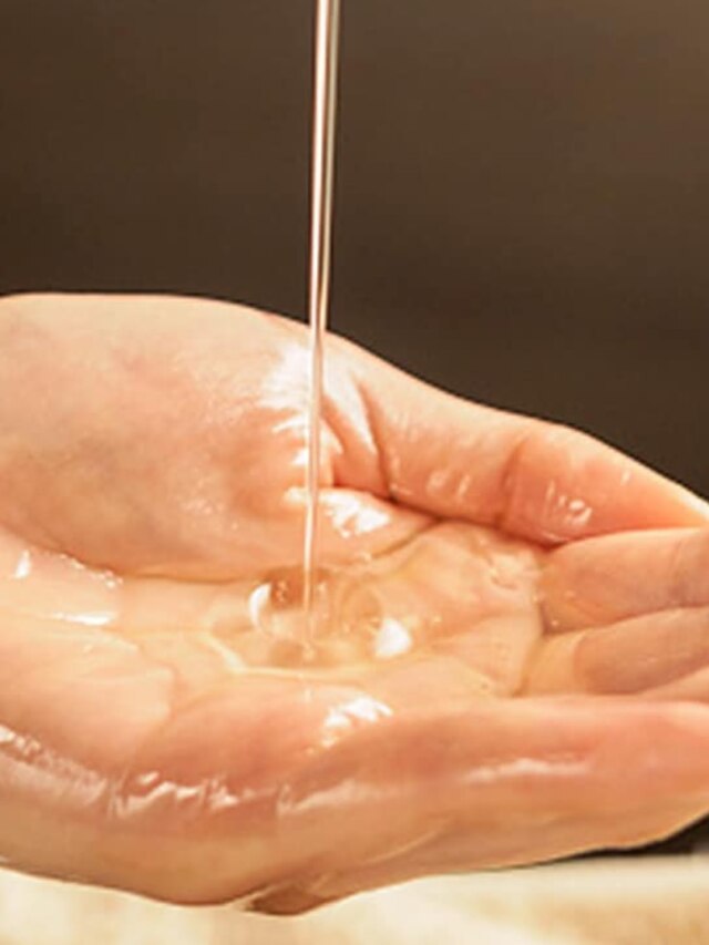 বাংলার এই ফুল চুলকে করে ঘন ও কালো, রইল ঘরে তেল বানানোর পদ্ধতি