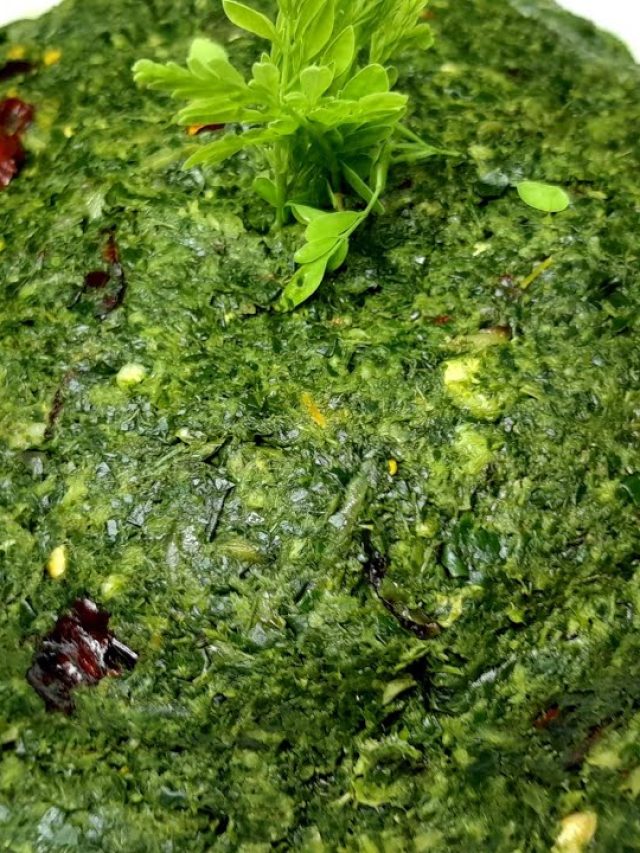 তারুণ্যের আভা থাকবে শরীরময়, বুড়ো হতে না চাইলে খান এই শাক বাটা