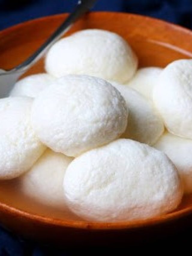 ছানা রাখুন সাইডে, রাতের বাসি ভাত দিয়ে বানান মজাদার রসগোল্লা