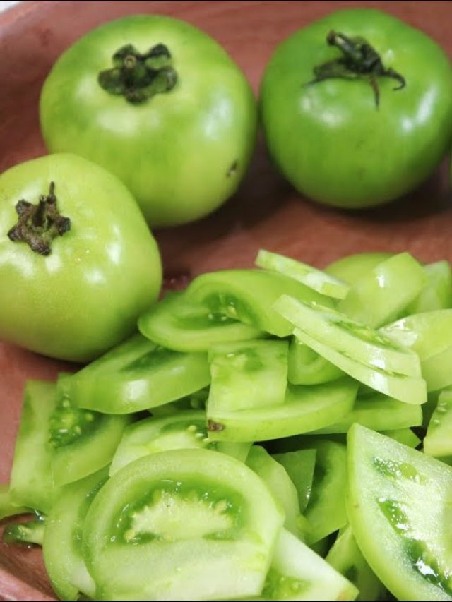 শীত বিদায়ের আগেই খেয়ে নিন, ঝাল ঝাল কাঁচা টমেটো মাখা পাতে পড়তেই উঠবে ভাত