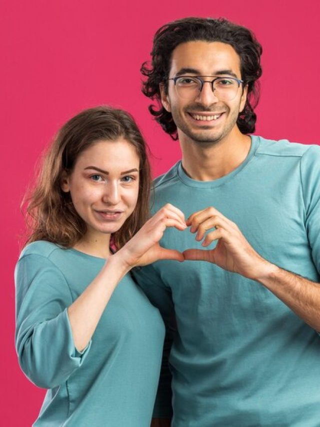 প্রেমিকাকে এই ৩ কথা কখনই বলবেন না, দেখবেন খেলা ঘুরছে