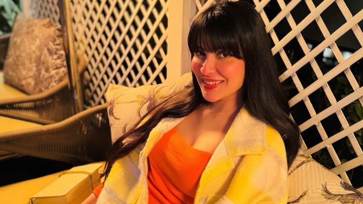 खानजादी ने मांगी सलमान खान से माफी, बोलीं- मेरी गलती भूल जाओ, मुझे काम दे दो