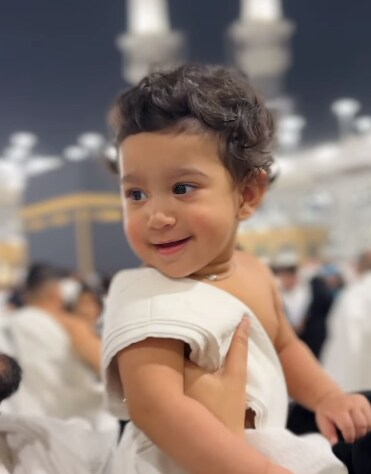 गौहर खान ने रिवील किया बेटे का चेहरा, लिखा- अल्लाह के घर से सलाम कुबूल करें - 40 year old gauahar khan reveals son zehaan khan face to the world fans loved