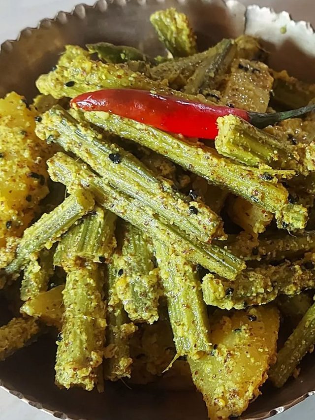 চিবোতে ব্যথা হয় দাঁত-কপাটি? এভাবে বানান সজনে ডাঁটা, হাপুস হুপুস করে খাবেন