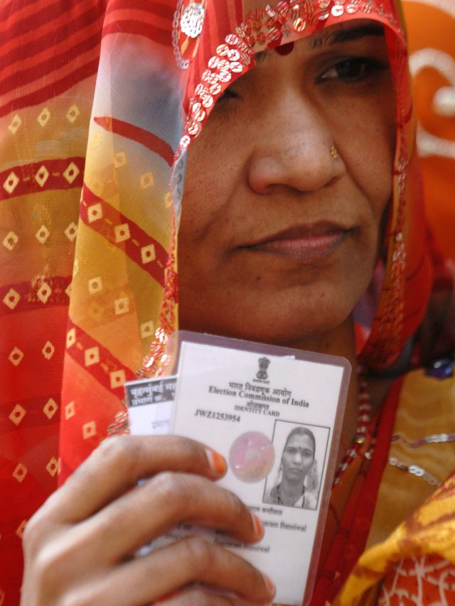 প্রবল গরমে লোকসভা নির্বাচন, কী কী ব্যবস্থা নিল কমিশন?
