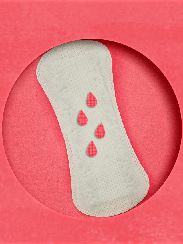 পিরিয়ডসের প্রথম ৩ দিন করতে নেই শ্যাম্পু, কারণ জানলে এই ভুল করতেন না