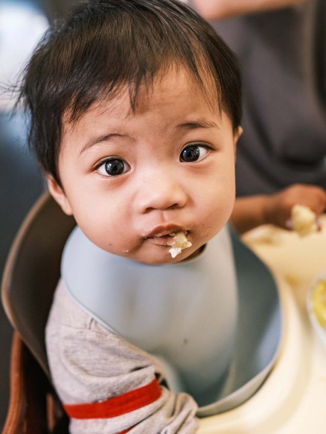 মায়ের দুধ ছাড়ার পর শিশুকে দিন এই ৫ খাবার, ব্রেন হবে কম্পিউটার