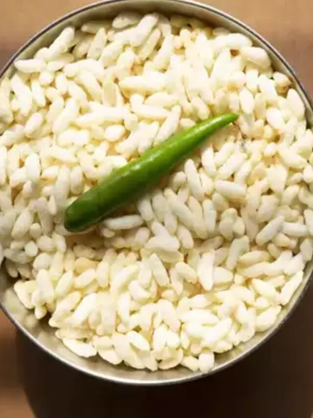 খিদে পেলেই মুড়ি খান? এই ৩ রোগের ঝুঁকি, জানলে আর খাবেন না