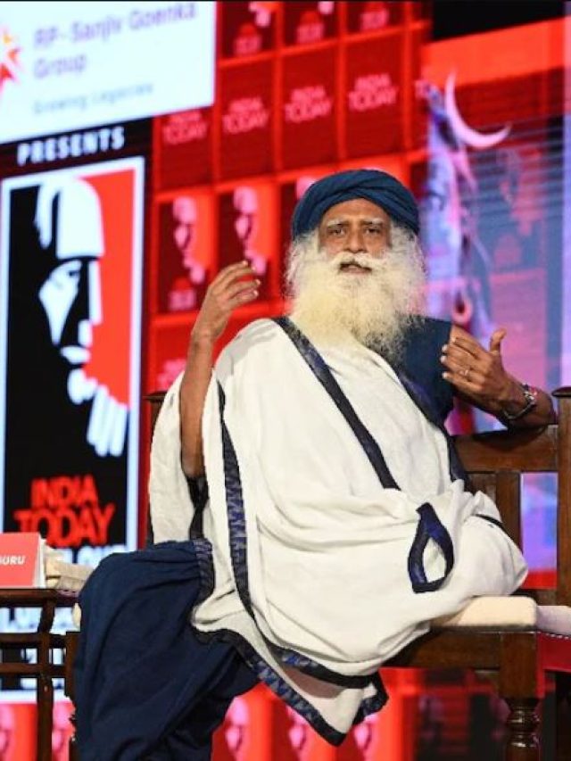 লোকের সমালোচনা সহ্য করবেন কীভাবে? সদগুরু যা জানালেন