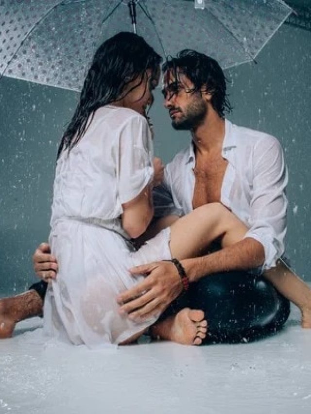 জংলা পাতা ভাববেন না, এতেই ফিরবে হারানো যৌবন