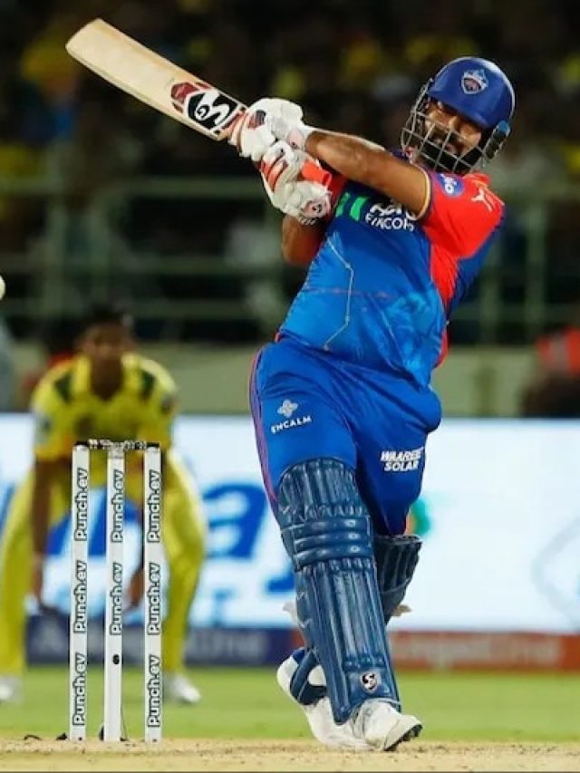 ৩১ বলে হাফ সেঞ্চুরি পন্তের, ৯০৩ দিন পর ফর্মে ঋষভ