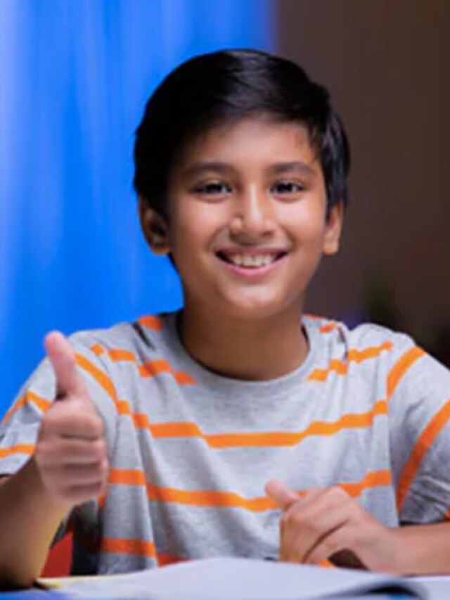 বাচ্চাকে কী খাওয়ালে সবচেয়ে বুদ্ধিমান- চালাক হবে? বাবা- মায়েদের জন্য সেরা টিপস