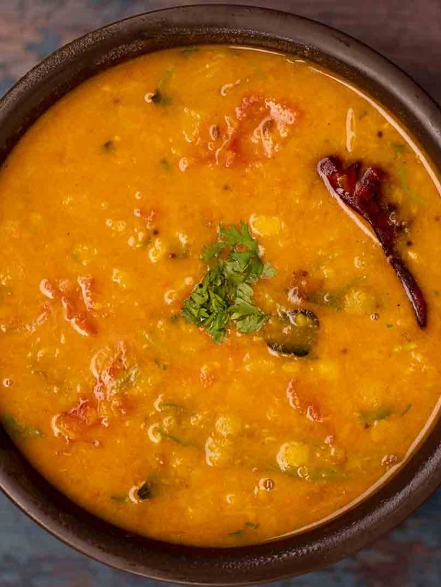 বয়স ৫০ নাকি ৩০ কেউ বুঝবেই না, মায়ের হাতের তৈরি এই সবজি ডাল খেলেই থাকবেন জোয়ান