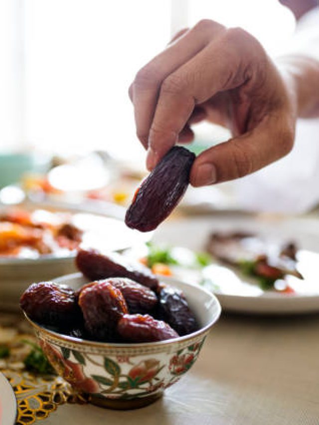 রোজ ১ পিস খেজুর, ব্যাস খেলা শুরু...