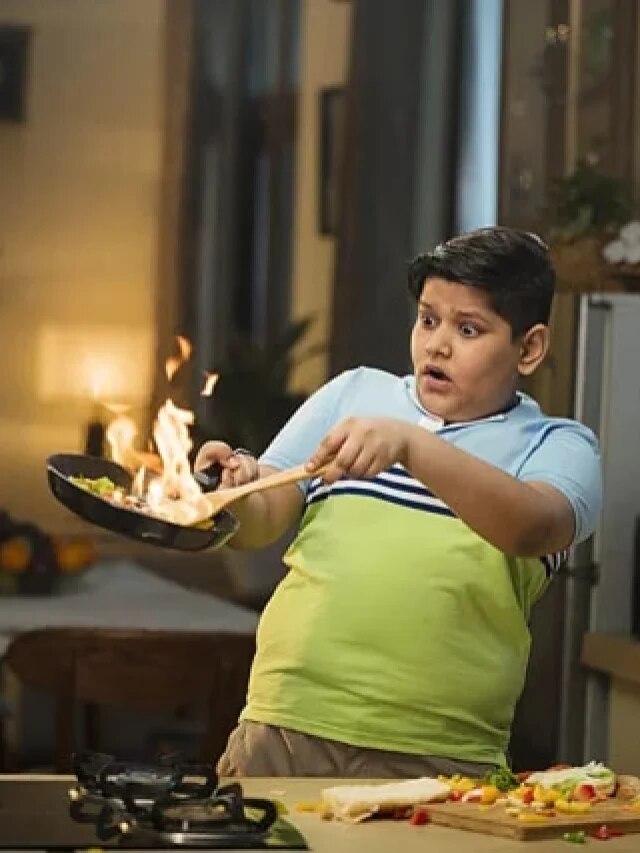 রান্না করতে গিয়ে আগুন! এই ৭ উপায়ে নিশ্চিন্ত