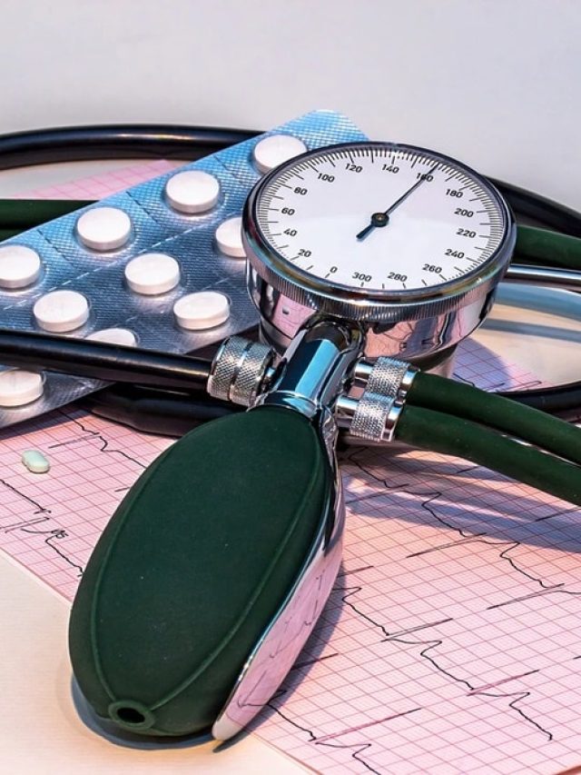 ব্লাড প্রেসার থাকবে বশে! শুধু 'না' বলুন এই খাবারে