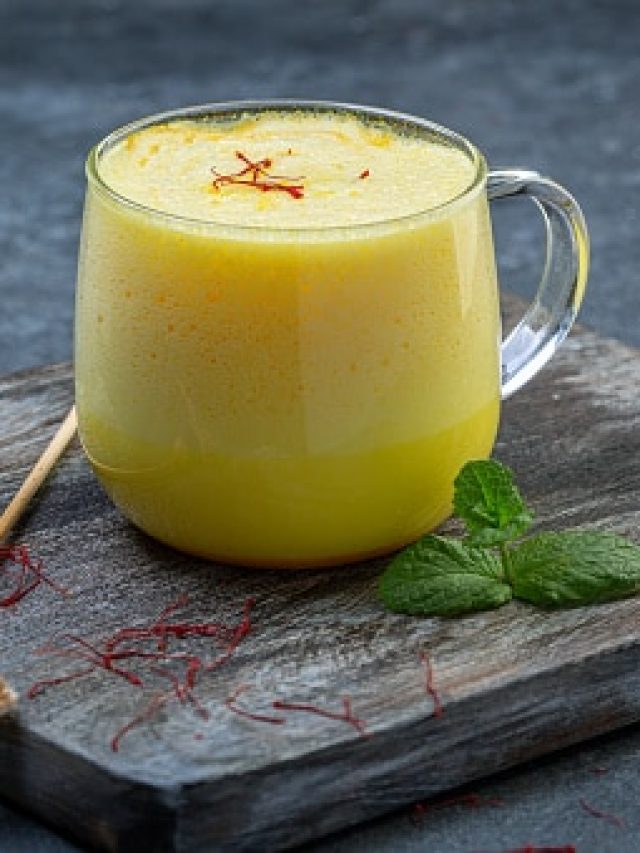 দুধের শক্তি বাড়ায় দশগুণ, স্রেফ এক চুটকি এই মশলায় পান তেজী পুরুষত্ব