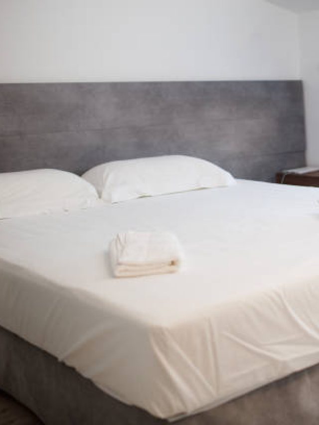 ভাঁজ হবে না, এভাবে বিছানার চাদর পাতলে এক সপ্তাহ টানটান থাকবে