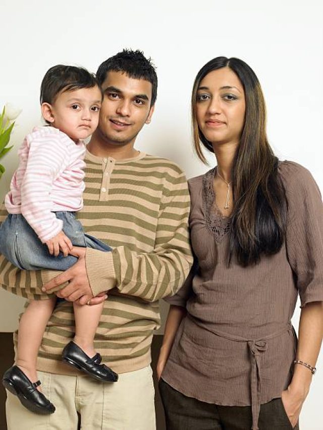 বাচ্চা হওয়ার পর স্বামী-স্ত্রীর জীবনে এসব পরিবর্তন হয়