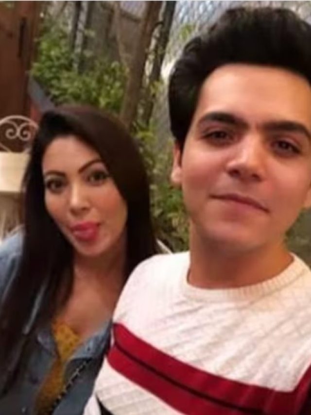 গোপনে এনগেজমেন্ট? বয়সে ছোট টাপ্পুর সঙ্গে ববিতাজির বাগদান ঘিরে চর্চা