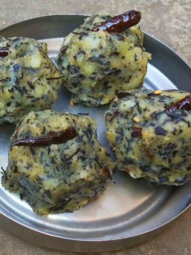 মুখের স্বাদ ফেরাবে তেতো আলু, নিমপাতা ভাজা দিয়ে মাখলে ভাত হবে সাবাড়