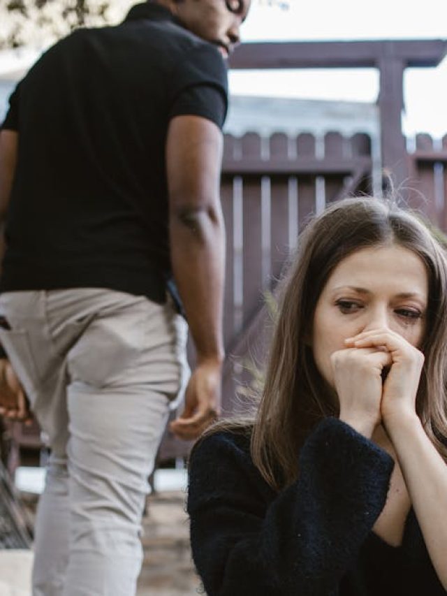 সঙ্গীর  থেকে যে প্রত্যাশা ভুলেও করবেন না, তাহলে পস্তাতে হবে