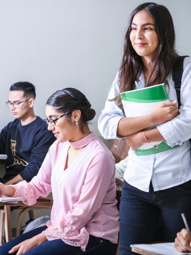 সাফল্য চাইলে এই ৬ অভ্যাসকে সঙ্গী করো, শিক্ষার্থীদের জন্য ভাইটাল টিপস