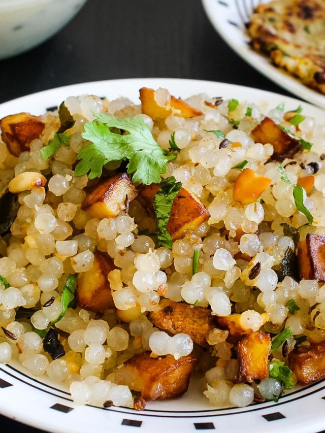 শিবরাত্রির উপোসের পর খান সাবুদানার খিচুড়ি, ঝরঝরে হবে এই পদ্ধতিতে