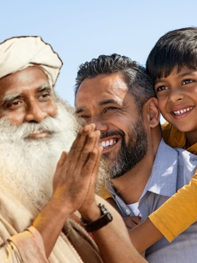 বাবা-ছেলের ঝগড়া কেন হয়? কারণ জানিয়ে সমাধান দিলেন সদগুরু