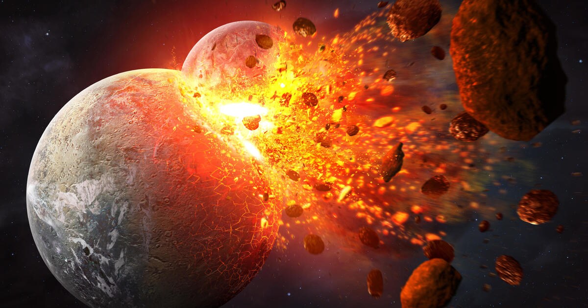 This planet collided with Earth to destroy it, but impact gave birth to ...