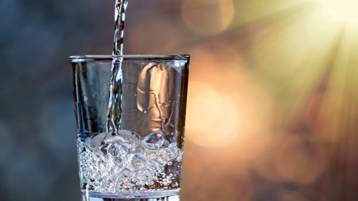 गर्मियों में बिना फ्रिज ठंडा रहेगा पानी, जानिए गजब का देसी जुगाड़