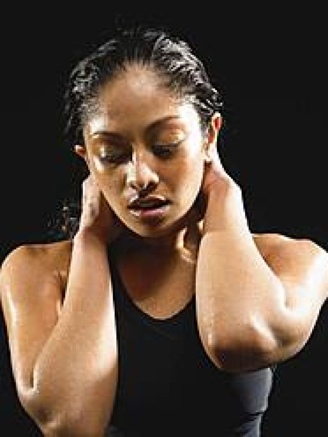 আপনার কি অন্যদের চেয়ে বেশি গরম লাগে? কারণ জানুন