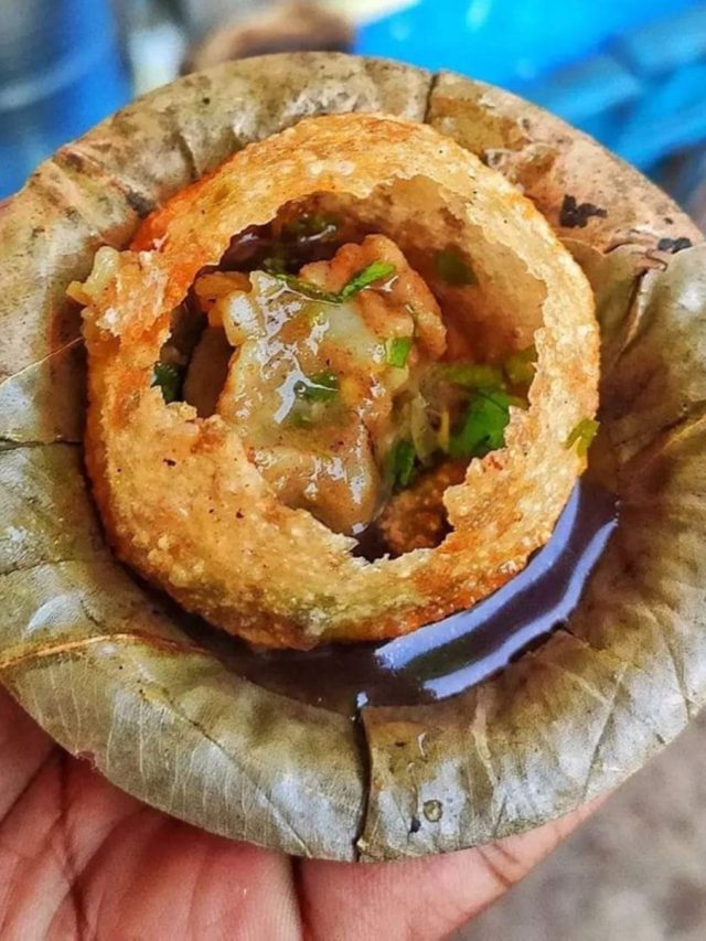 ফুচকার টেস্ট লুকিয়ে জলেই, জানুন ফুচকাওলার সিক্রেট রেসিপি