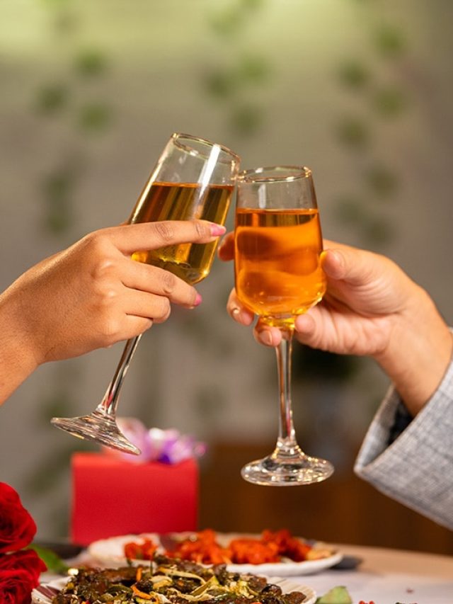 Sharing a drink with your partner may increase your lifespan: Study