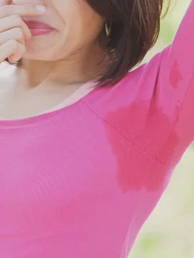 দিনভর ঘামলেও দুর্গন্ধ ছাড়বে না, স্নানের জলে দিন এই ছোট্ট জিনিস