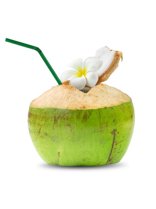 না চিনলেই ৫০ টাকা নষ্ট, জল ভর্তি ডাব চেনার ৪ কৌশল; ঠকবেন না